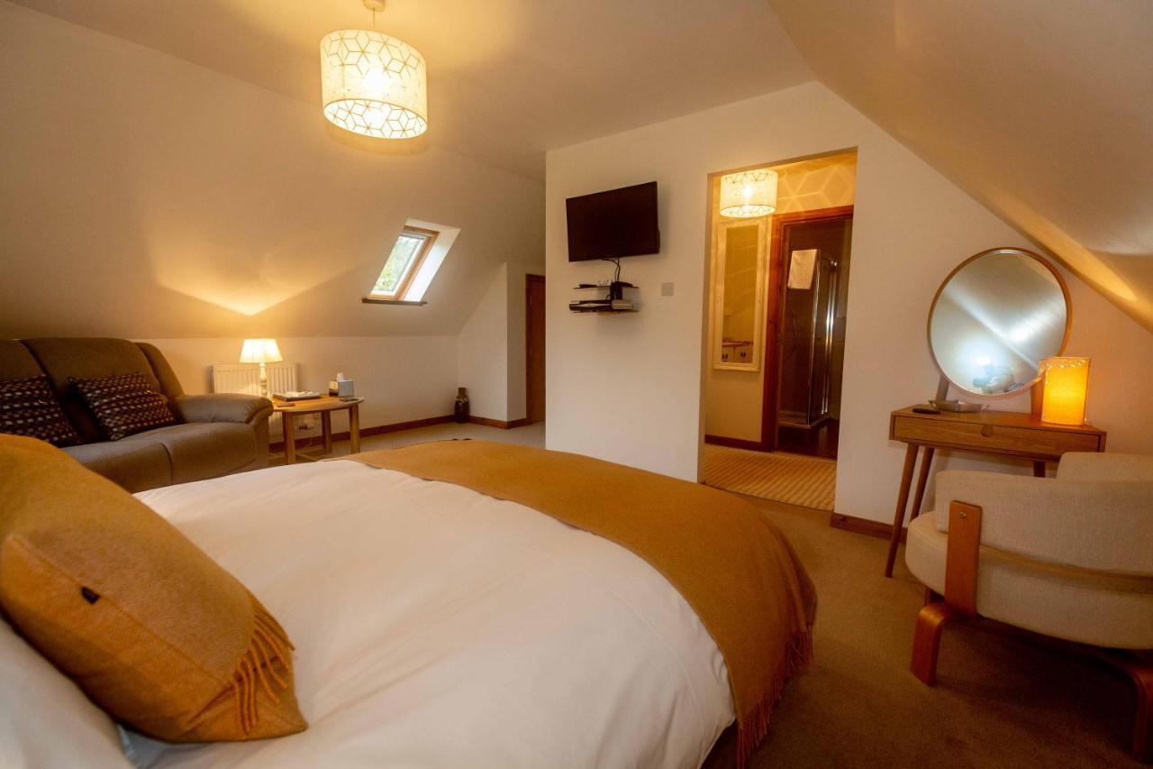 Uircheann Righ Bed & Breakfast Strontian Exterior photo